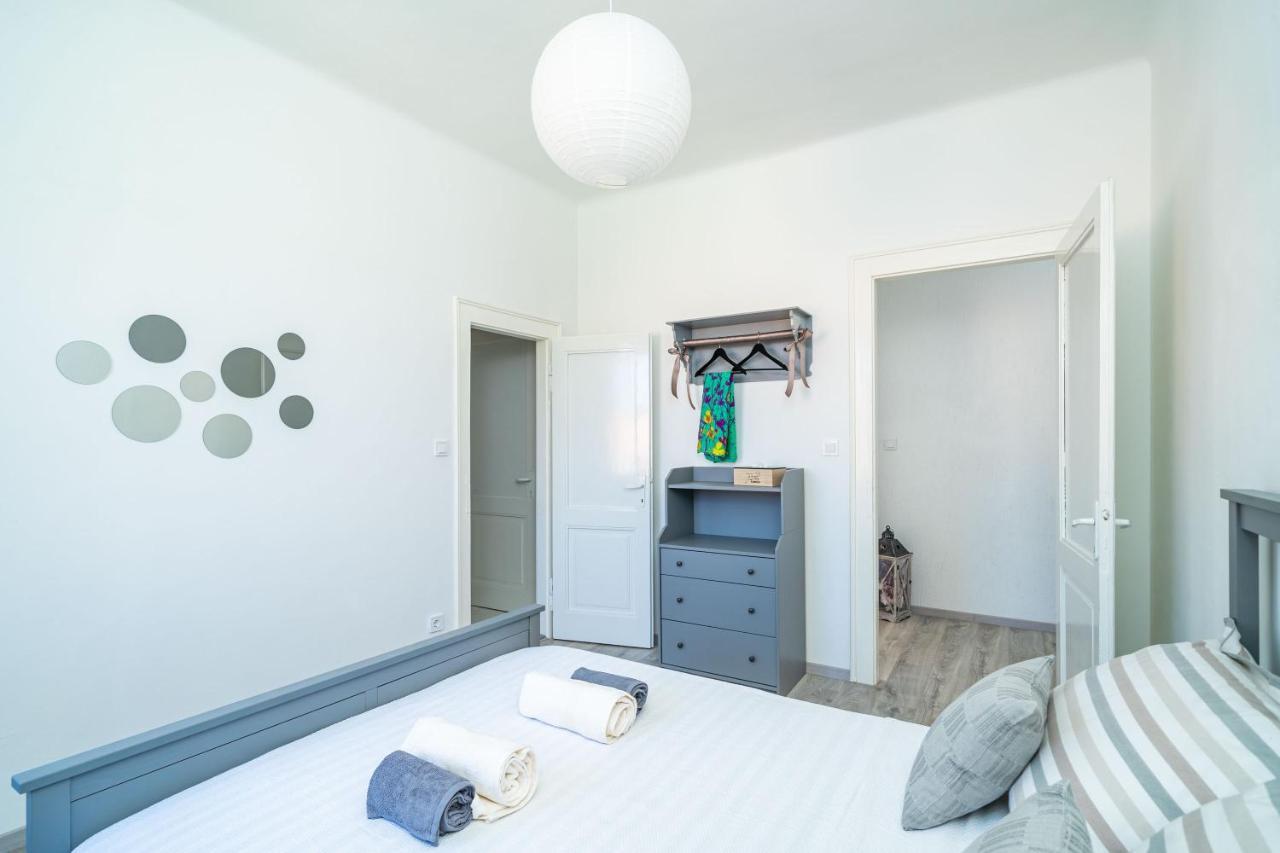 Apartment Swan - Dubrovnik Old Town ภายนอก รูปภาพ