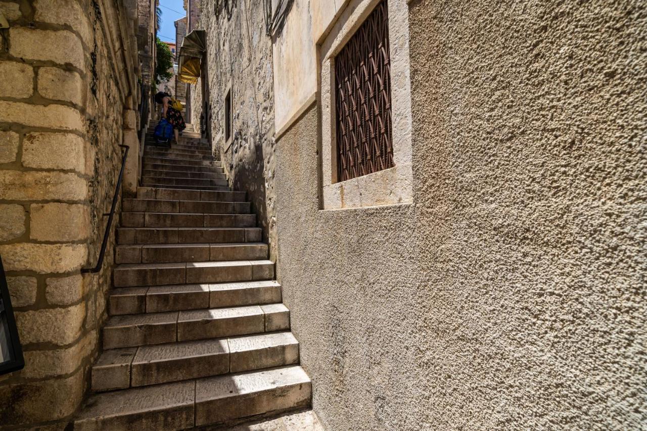 Apartment Swan - Dubrovnik Old Town ภายนอก รูปภาพ